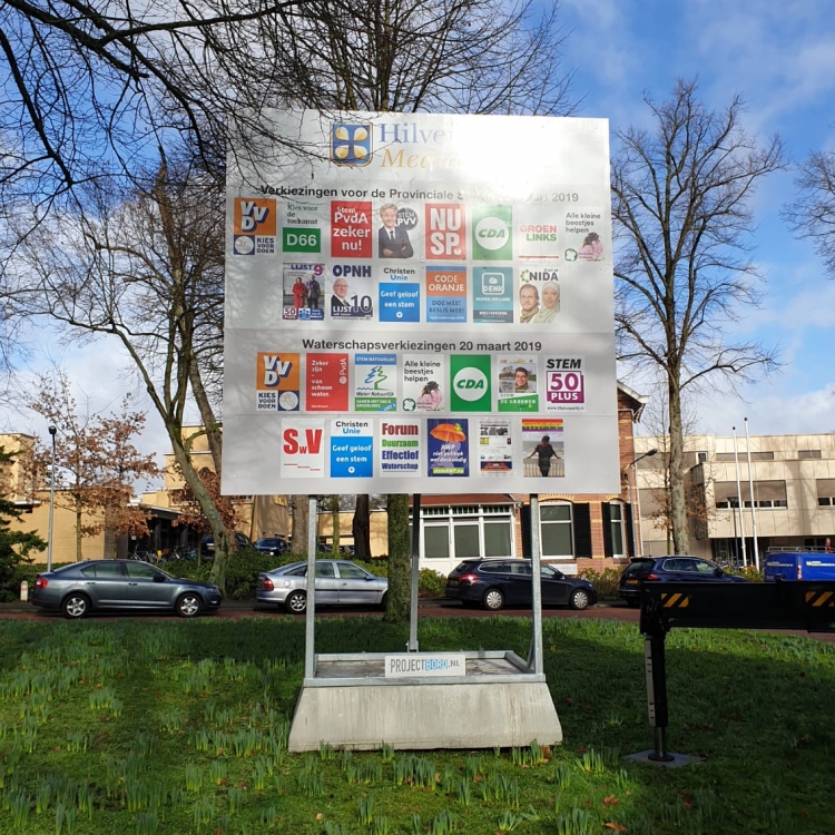 Verkiezingsbord Hilversum 2019 geplaatst